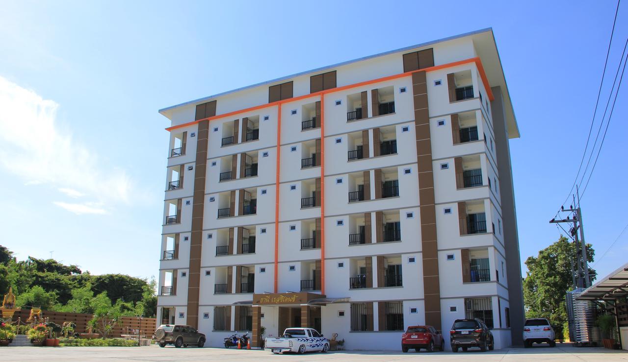 Thani Residence Chonburi Ngoại thất bức ảnh