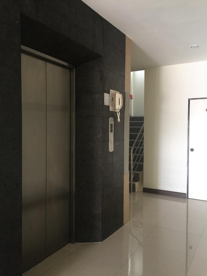 Thani Residence Chonburi Ngoại thất bức ảnh