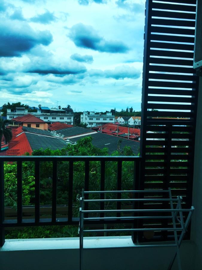 Thani Residence Chonburi Ngoại thất bức ảnh