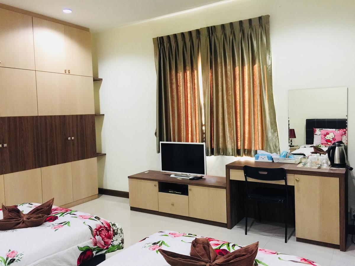 Thani Residence Chonburi Ngoại thất bức ảnh